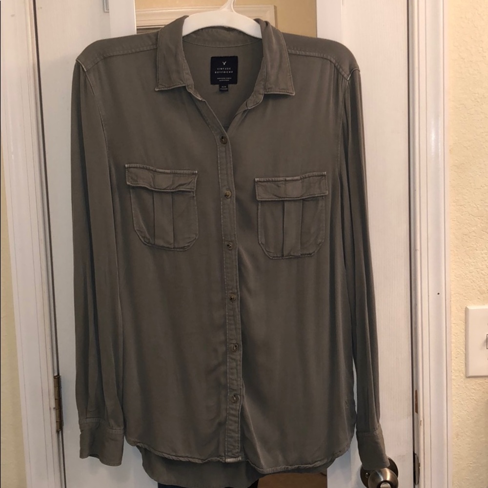 VINTAGE BOYFRIEND BUTTON DOWN